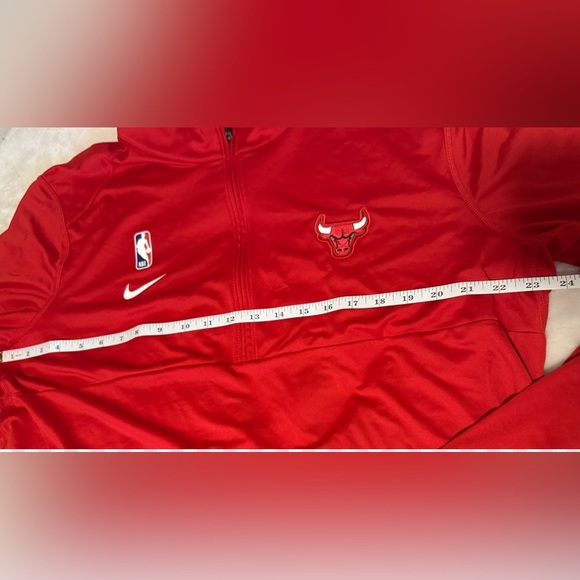 Nike Dri-Fit Chicago Bulls Long Sleeve 1/4 Zip Pullover Mens Large Lightweight - Picture 5 of 9